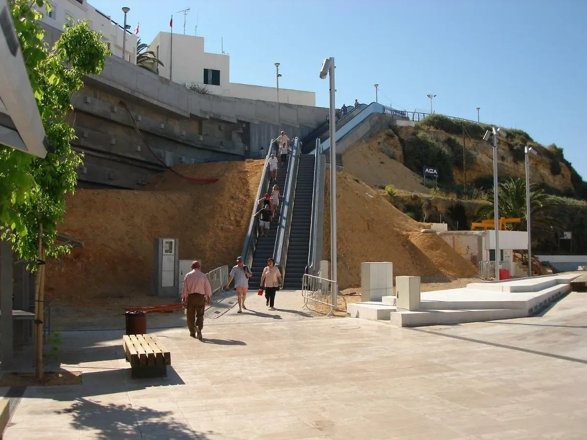 Albufeira Penthouse Beachfront 0*,