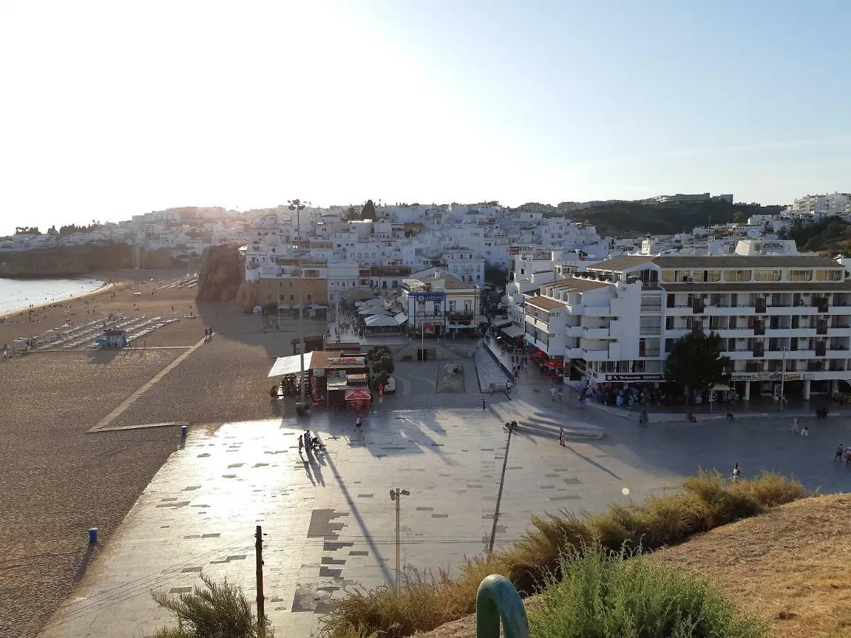 Albufeira Penthouse Beachfront Lejlighed